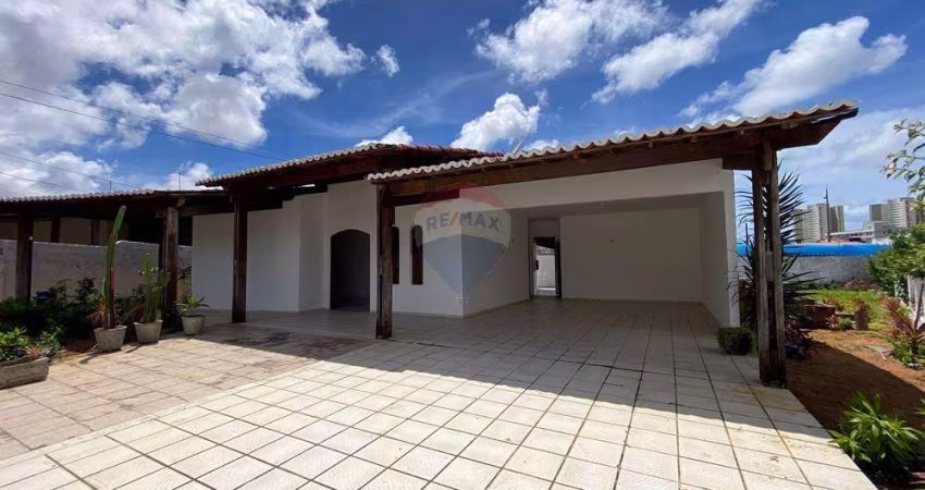 Casa Ampla no Condomínio Éden Park – 4 Quartos (3 Suítes) – Terreno de 737m² – Oportunidade Única por Apenas R$ 600 Mil!