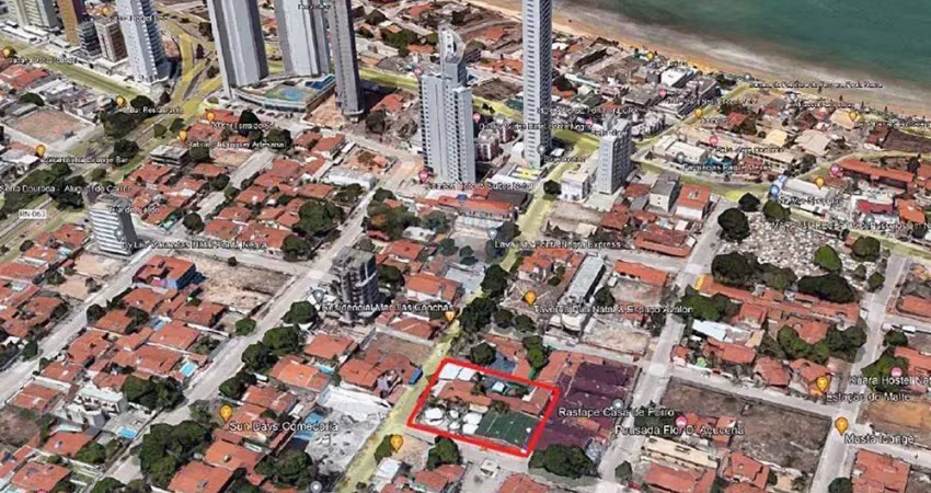 Terreno de esquina para incorporação ou atividade comercial com 1.410m² 30x47m
