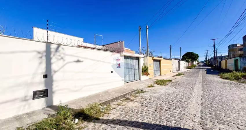 Casa com 3 quartos para alugar na Rua Lourival Barreto, 195, Cajupiranga, Parnamirim