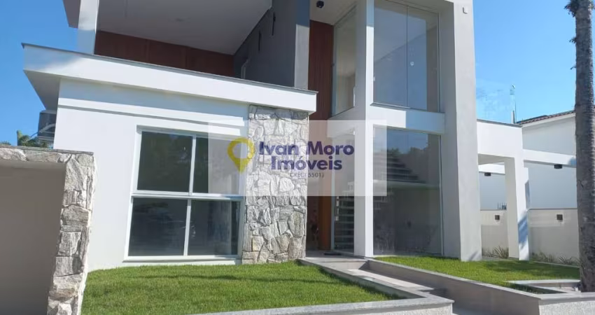 Casa à venda frente mar em Daniela  -  Florianópolis - SC