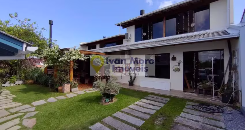 Casa com 4 quartos à venda no Daniela, Florianópolis 