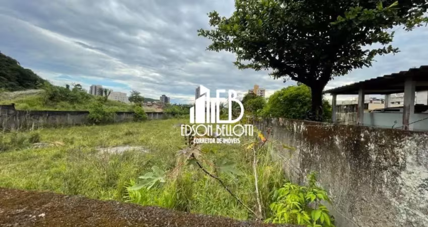 Terreno com casa - praia da enseada - guarujá - 797 metros.