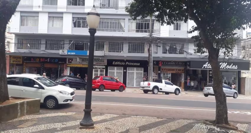Apartamento com 2 dormitórios à venda,127.00 m , Centro, PONTA GROSSA - PR