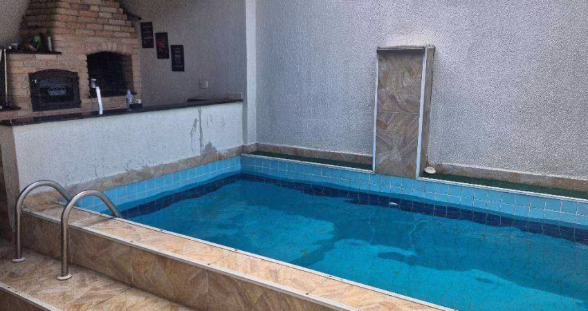 Linda Casa Geminada de 3 dormitórios com piscina e área gourmet, no Boqueirão em Praia Grande - SP
