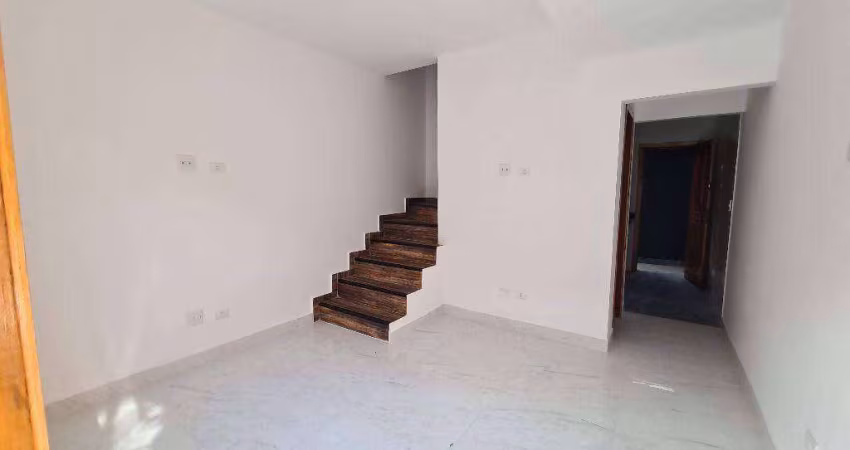 Sobrado 2 dorm(s) em condomínio, 1 vaga, Aviação em Praia Grande/SP