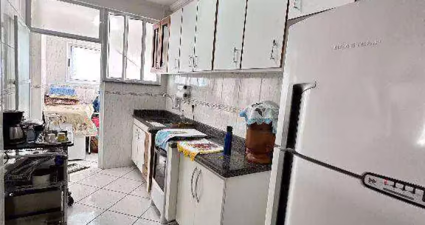 Apto de 2 dorm(s), sendo 1 suíte, com varanda, lazer completo, no forte em praia grande sp.