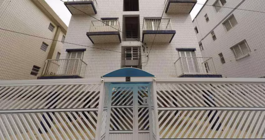 Kitnet porteira fechada com sacada frente rua no boqueirão em praia grande sp.