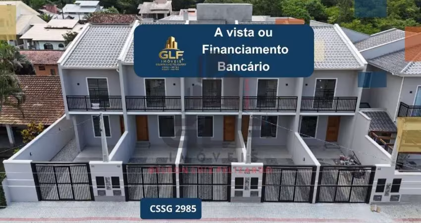Sobrado geminado a venda na cidade de porto belo/sc, no bairro centro. casa com 157m², 3 suítes e 1vaga de garagem. bem localizado