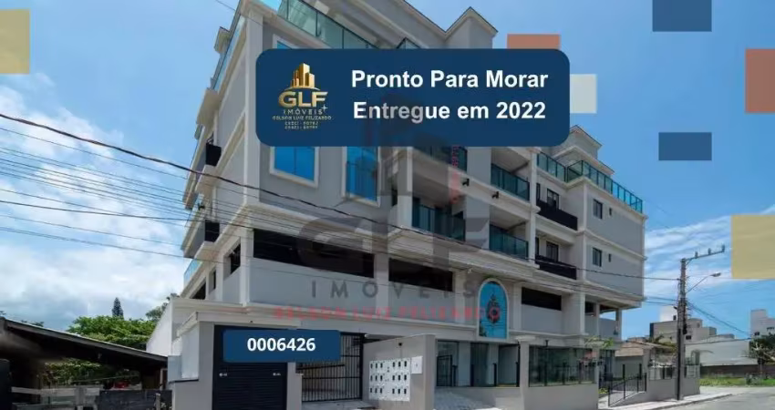 Apto pronto em bombinhas, com 105,54m² área privativa sendo 3 suítes, 2 vagas de garagem,