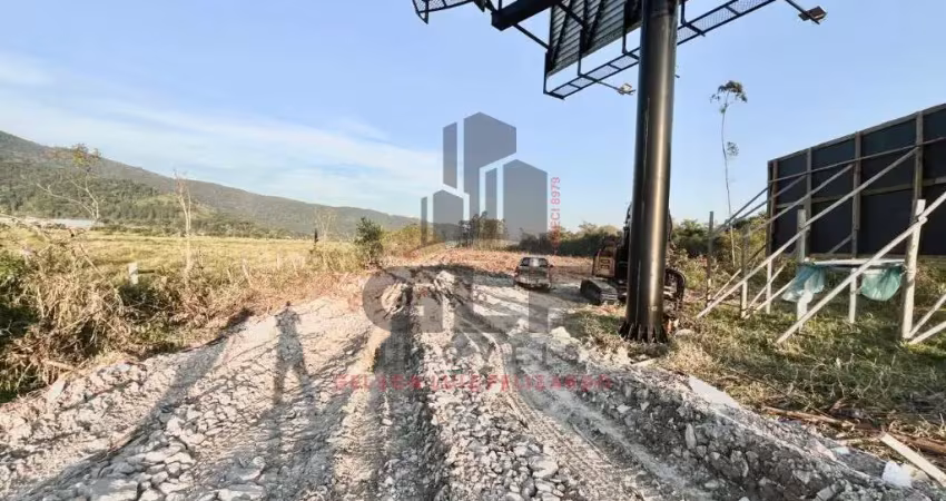 Terreno a venda na cidade de porto belo/sc no bairro sertão santa luzia, de 29.476 m² , em frente à br101