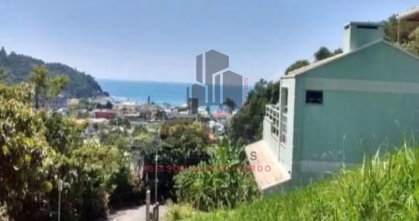 Terreno a venda no bairro ilhota, na cidade de itapema/sc, medindo 375 m² sendo 12,50 x 30. bem localizado, próximo ao mar, apenas 300 metros da praia