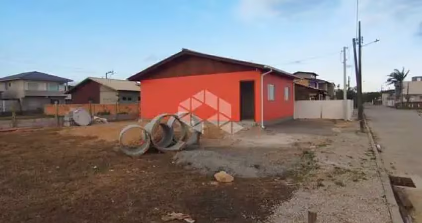 Casa sendo 2 dormitórios/ quartos  no bairro barra do aririu  - palhoça no valor de r$ 370.000,00