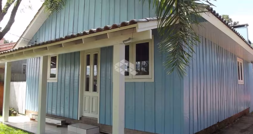 CASA 2 DORMITÓRIOS/QUARTOS, EM CARLOS BARBOSA RS, BAIRRO PONTE SECA, À VENDA POR R$450.000,00