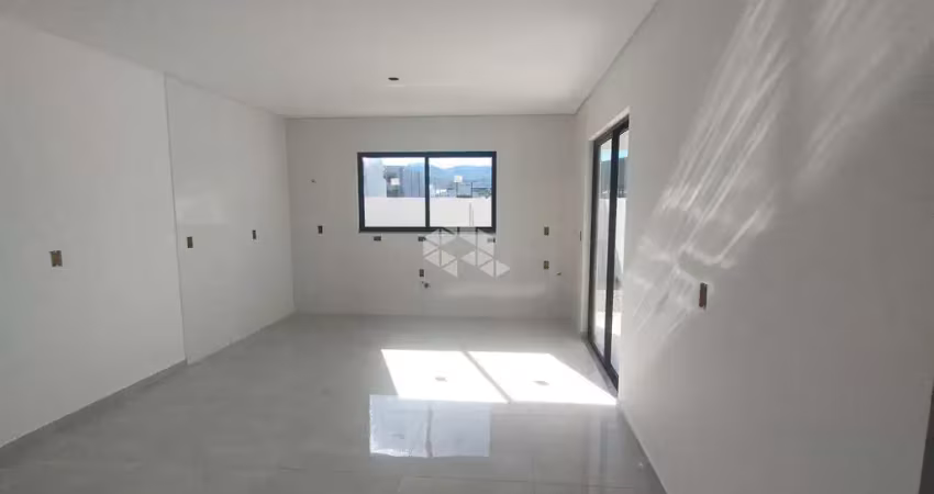 Sobrado com 3 dormitórios, sendo 1 suíte e 110 m² para vender por r$ 580.000,00.