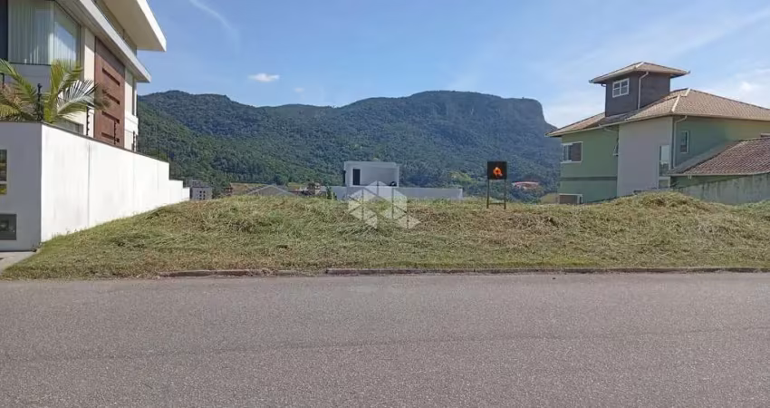Terreno com 360m² em palhoça bairro pedra branca á venda por r$ 640.000,00.
