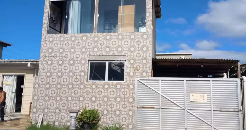 Casa com 3 dormitórios/quartos em florianópolis sc, bairro são joão do rio vermelho à venda por r$ 290.000,00.
