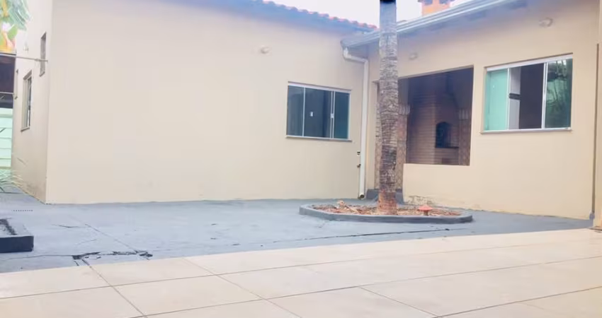 Casa com 4 quartos à venda no Jardim Europa