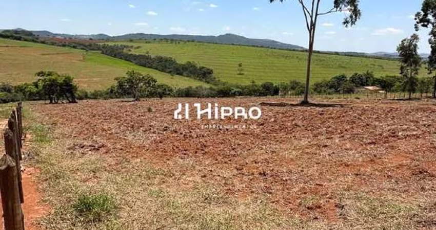Fazenda/Sítio/Chácaras para venda de 1010m² Mateus Leme - MG