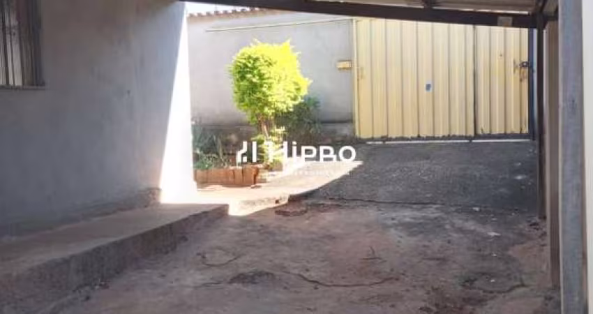 Casa com 3 Quartos no Bairro Araçás – Documentação Completa!