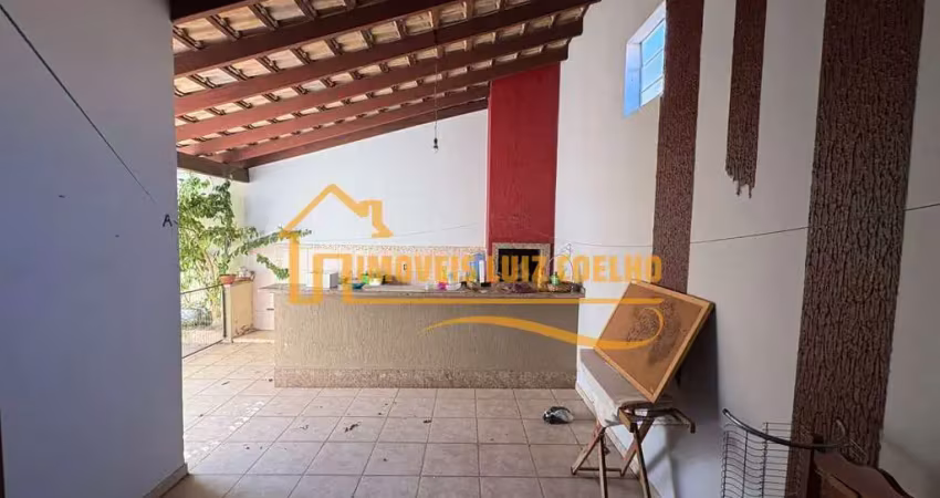 Casa com 3 quartos para alugar no Despraiado, Cuiabá 