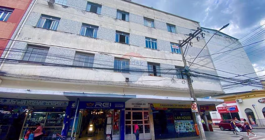 Apartamento de  03 quartos no centro da cidade