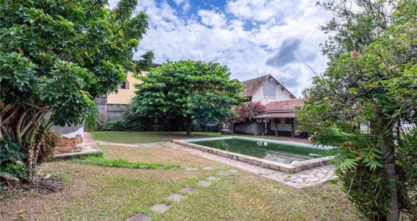 Casa com 5 quartos à venda na Rua Goianas, 47, Parque Guarua, Juiz de Fora
