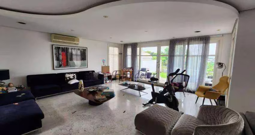 Casa  à Venda em Condomínio, 4 Suítes , 518 m² no  Morumbi