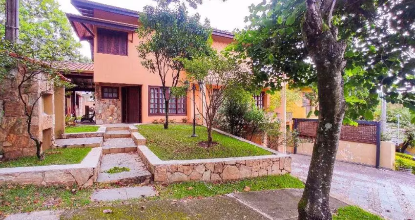 Casa à venda, 410 m² por R$ 1.800.000,00 - Granja Viana - Cotia/SP