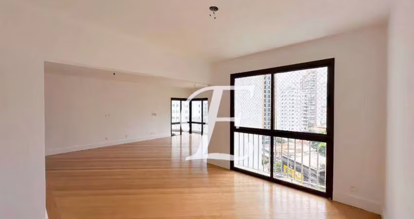 Apartamento 3 quartos-3 vagas-177ms- moema pássaros