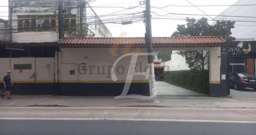 Terreno de 400m2 com 2 sobrados, para demolir, a venda em santo amaro,