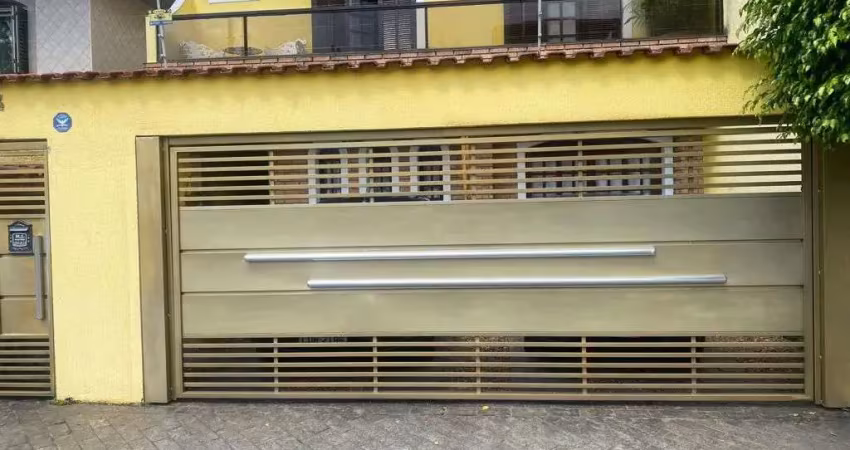 Sobrado a venda com 3 dormitórios com varanda, 2 vagas na garagem no tremembé