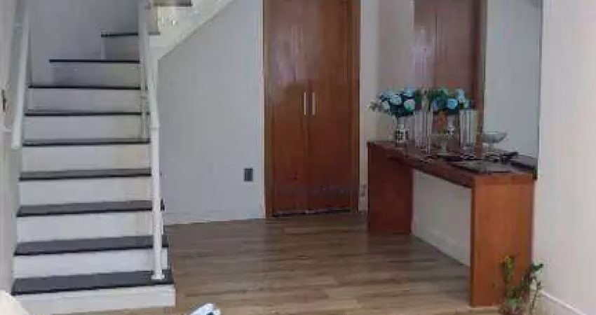Sobrado à venda, 114 m² por R$ 800.000,00 - Santa Teresinha - São Paulo/SP