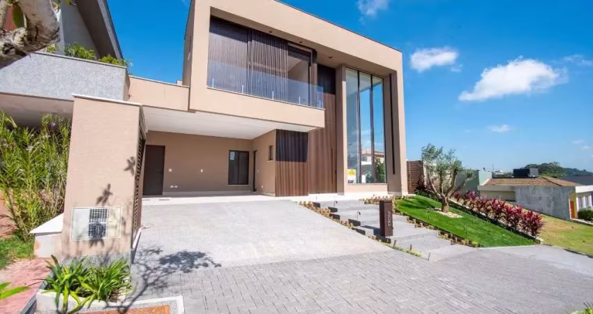 Casa com 4 dormitórios à venda em  Alphaville - Santana de Parnaíba/SP