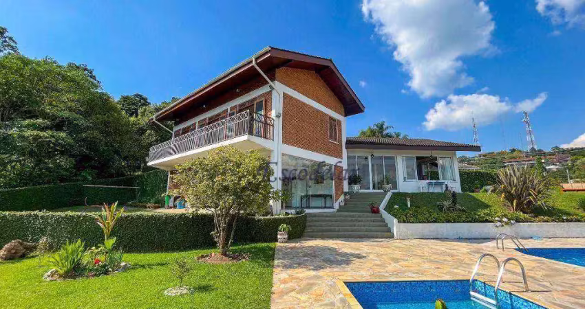 Casa com 3 dormitórios à venda, 250 m² por R$ 2.100.000,00 - Alpes da Cantareira - Mairiporã/SP