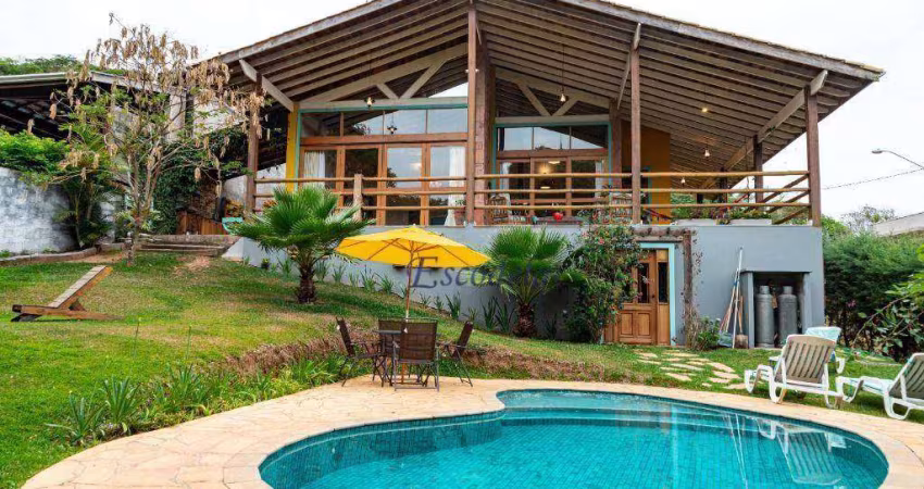 Casa à venda, 370 m² por R$ 1.800.000,00 - Ponte Alta - Atibaia/SP