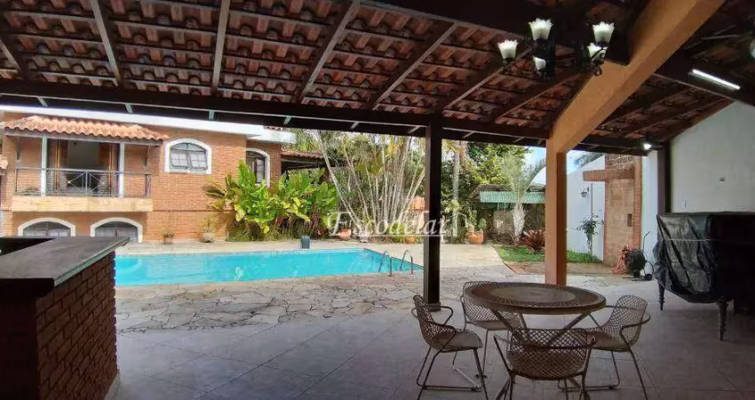 Casa com 4 dormitórios à venda, 550 m² por R$ 1.705.000,00 - Serra da Cantareira - Mairiporã/SP