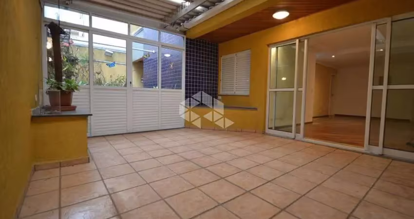 Apartamento garden Vila Euclides/Jardim Maria Adelaide 3 quartos (1 suíte), 2 vagas, quintal