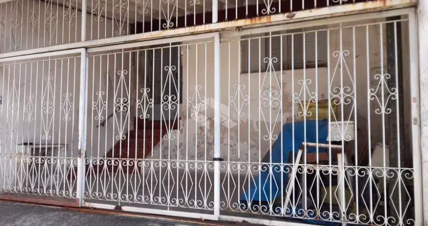 Casa térrea jardim hollywood 1 quarto, 1 vaga, para reformar
