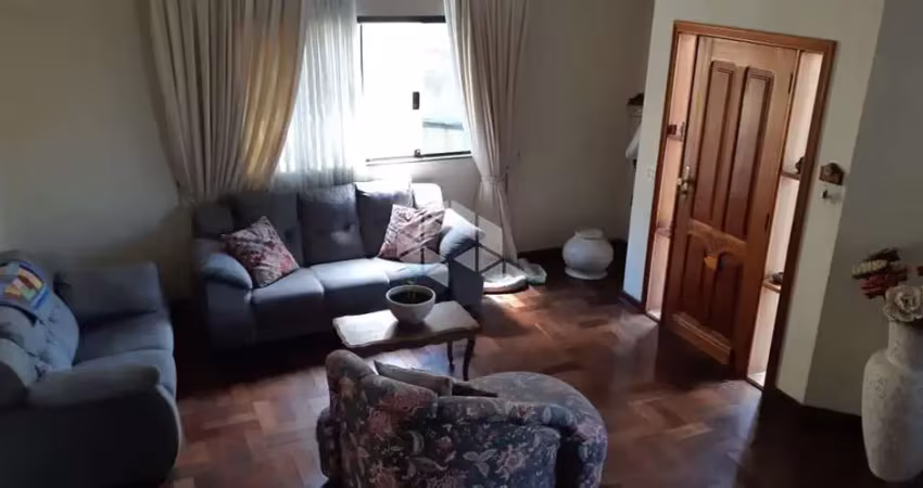 Sobrado jardim do mar 3 quartos (1 suíte), 5 vagas, terreno de 297 m²