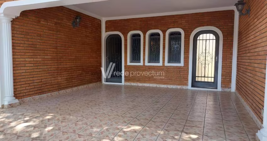 Casa comercial para alugar na Rua Doutor Quintino de Paula Maudonnet, 306, Parque Taquaral, Campinas