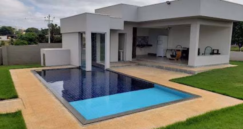 Casa a venda no Condomínio Shangri-lá em Primeiro de Maio