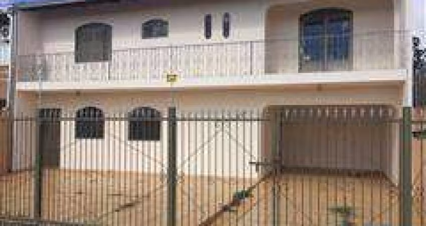 Sobrado à venda, 168 m² por R$ 700.000,00 - Pinheiros - Londrina/PR