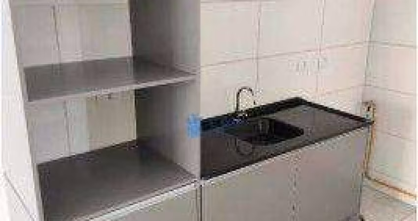 Apartamento com 2 dormitórios para alugar, 43 m² por R$ 1.350,00/mês - Conjunto Semiramis Barros Braga - Londrina/PR