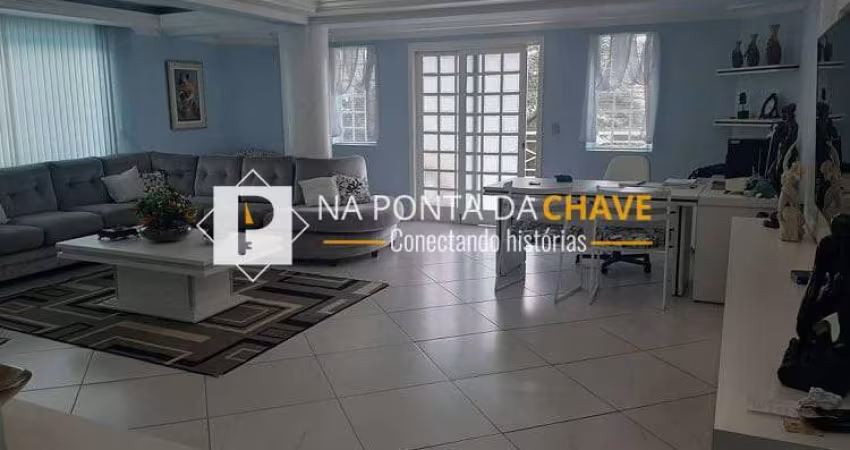 Casa com 3 quartos à venda na Rua Dois de Outubro, 203, Santa Terezinha, São Bernardo do Campo