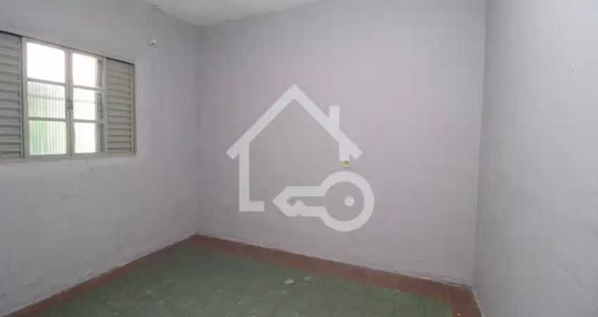 Casa com 1 quarto para alugar na Rua Japão, 447, Centro, Diadema