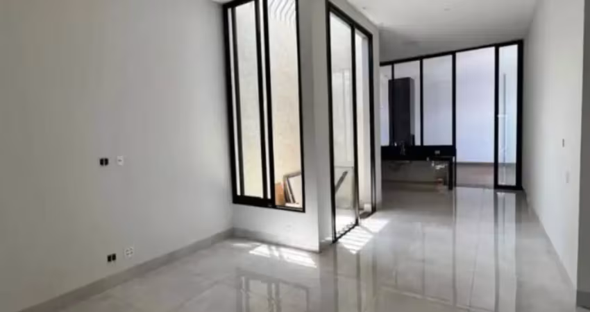 Linda casa a venda no jardim botânico, em ótima localização