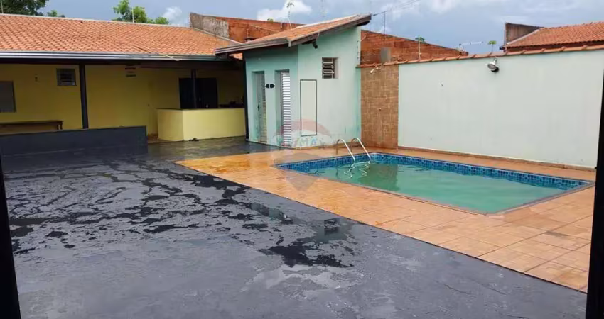 Casa com 1 quarto à venda na Rua Antônio Riul, 137, Centro, Jardinópolis