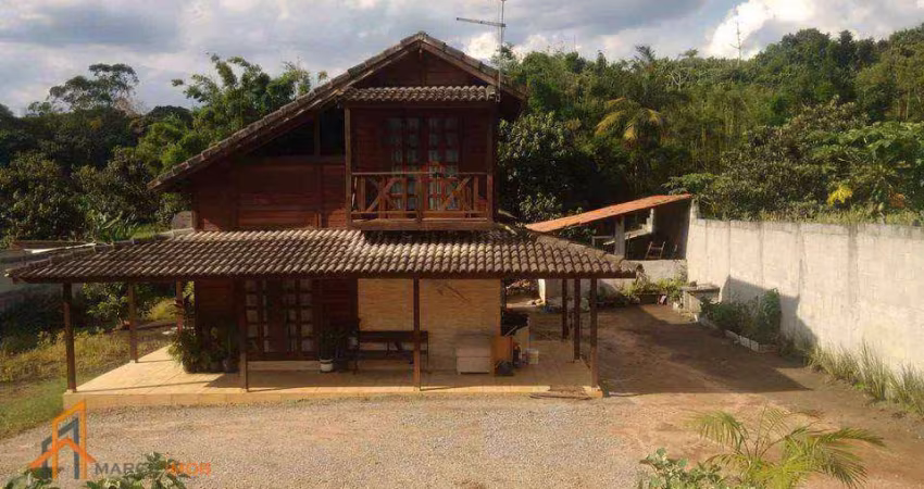Linda chácara, com amplo espaço, 1500m², 25x60, 150m² de área construída, Mogi das Cruzes