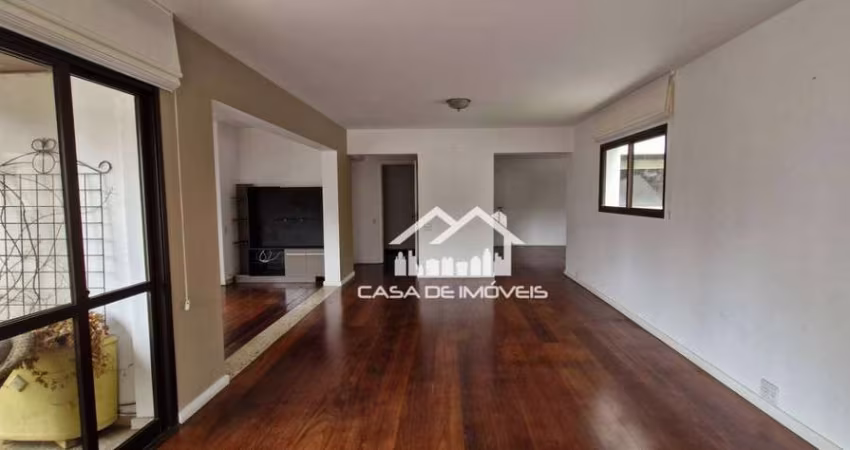 Vende apartamento com 185m², 3 suítes e 3 vagas, na Vila Andrade
