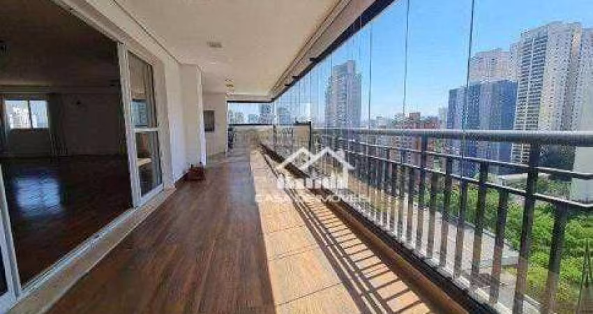 Vende apartamento com 290m², 3 suítes, varanda gourmet, 5 vagas, depósito, em lazer clube no Campo Belo.